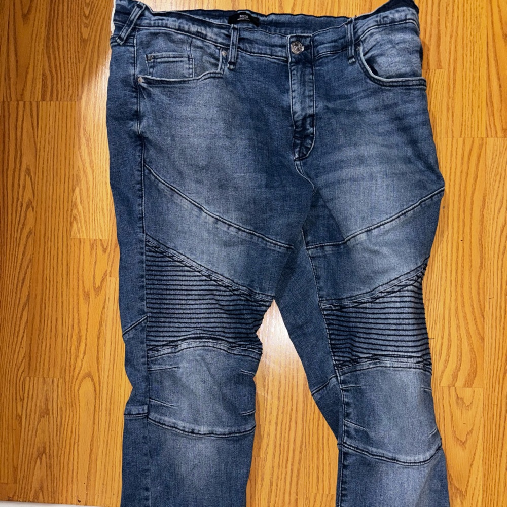 True Rlgn jeans. Slightly worn, size 38. HMU for more pics!